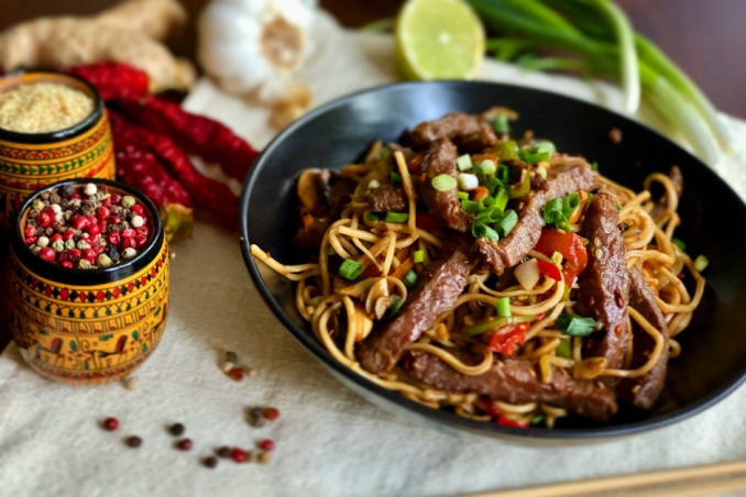 VISNELI ETLI PAZI DOLMASI